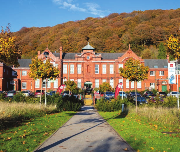 University Of South Wales Courses, Fees, Scholarships and Admissions